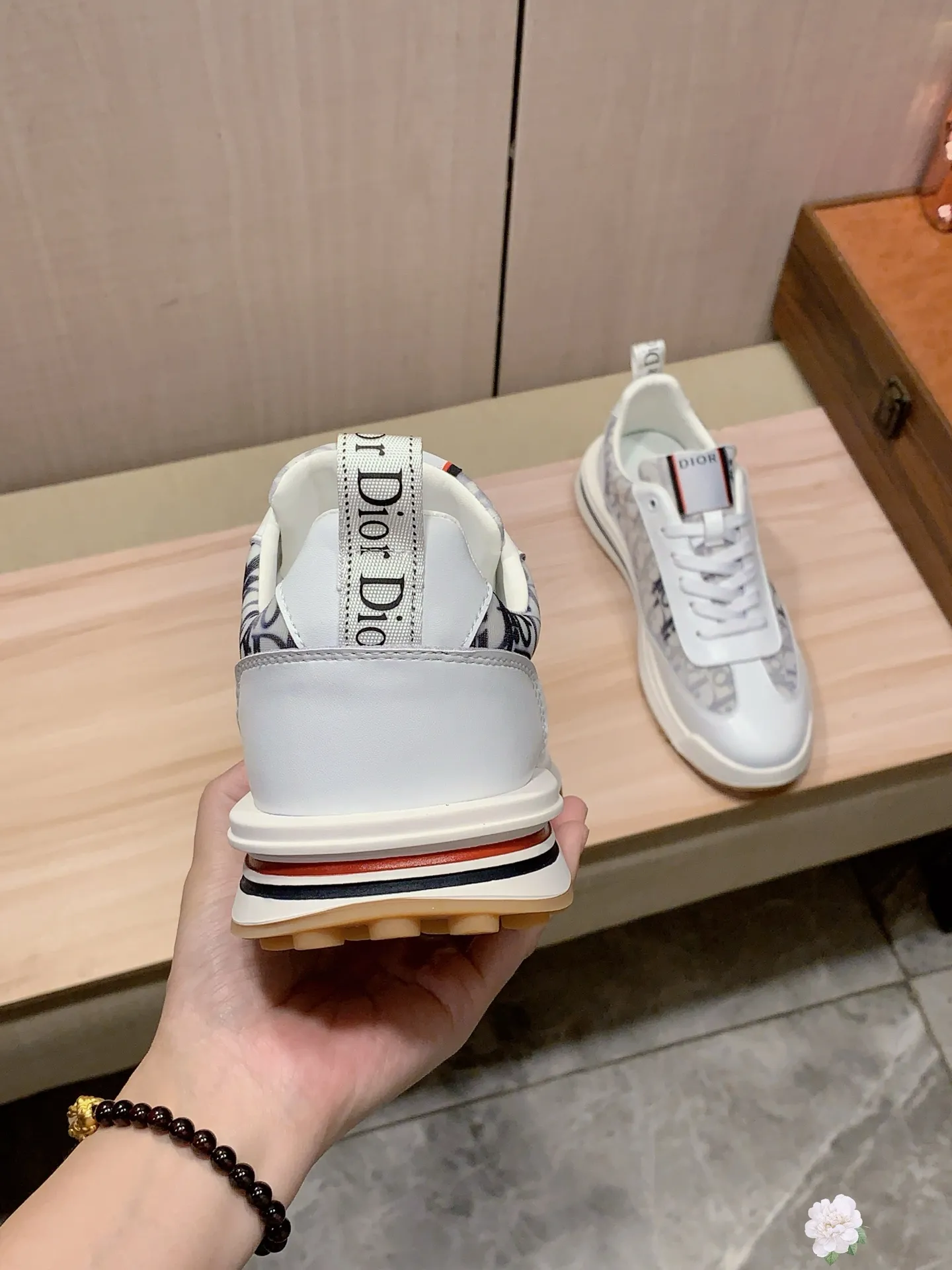 Men's men's shoes 💰442💰💰🎩🎩[Lightning][Lightning] "Dior DIOR*" latest • popular casual shoes, top brand [seduce] luxury ~ purchasing agency, top ~ quality. [Strong] The upper is made of imported breathable cowhide with material ➕ breathable sheepskin feet (•) and fine workmanship. The original stylish and stylish soft rubber wear-resistant and non-slip outsole is light and comfortable on the feet. The real thing looks better when photographed in person. 004: code: 38-44, 2️⃣ colors selected